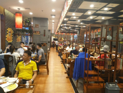 朝天門火鍋裝修如何？專業(yè)的營建部為你定制方案！