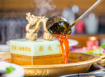 火鍋店究竟應(yīng)不應(yīng)該給顧客退菜？