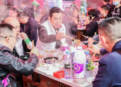 開火鍋店竟有這些問題，80％的人都忽視了！