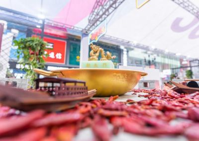 火鍋店沒錢做廣告？不妨試試免費(fèi)“廣告位”！