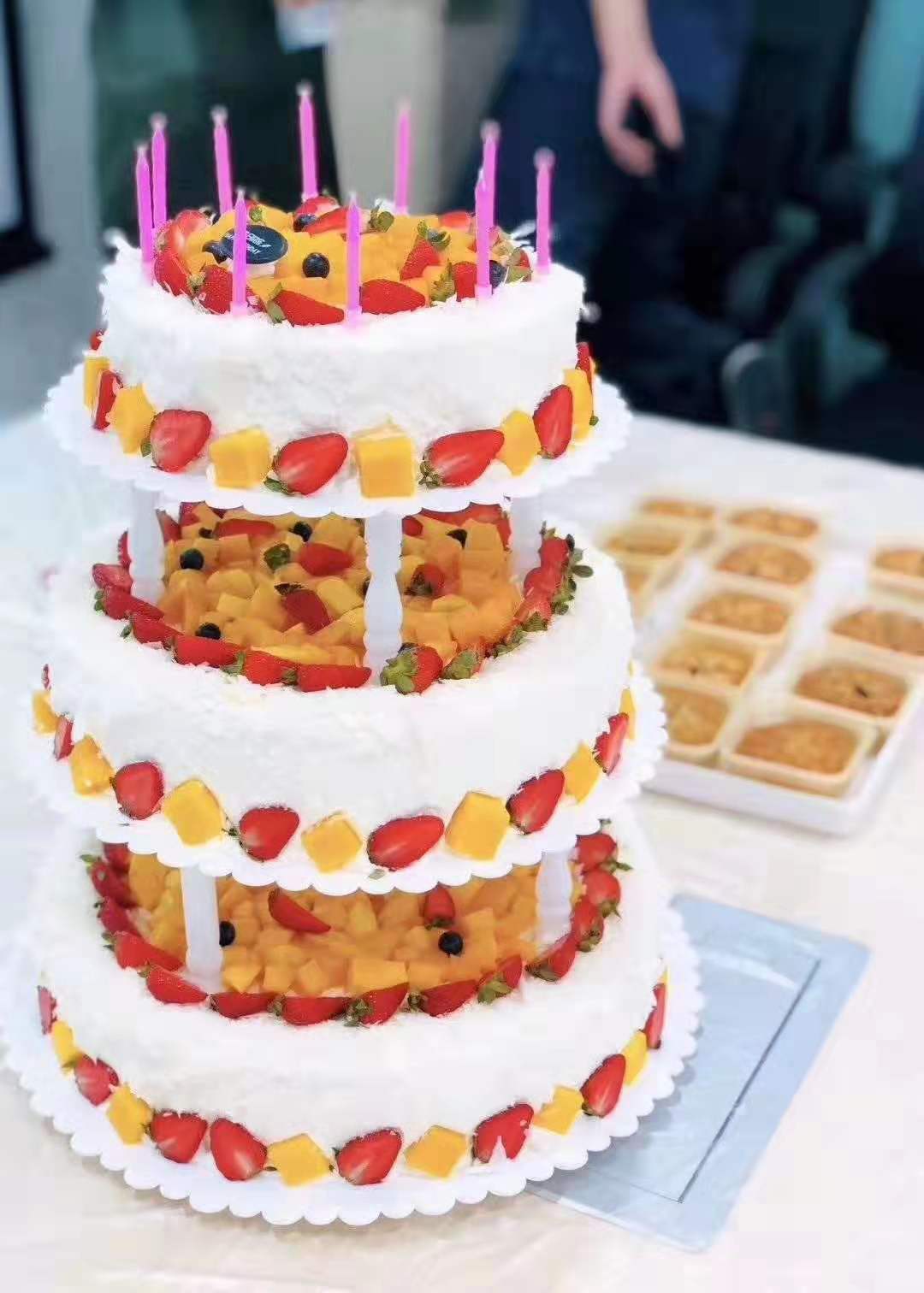 九月生日會遇上中秋宴，雙倍關(guān)懷雙倍幸福！