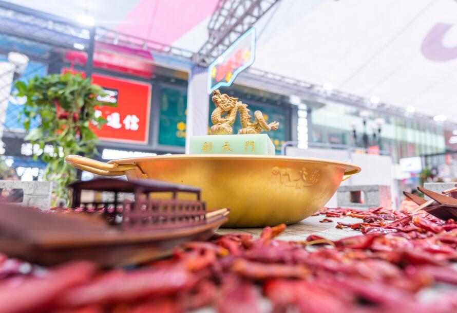 如何打造有特色的主題火鍋？