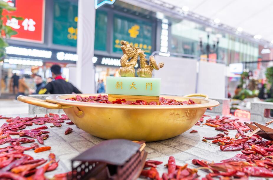 哈密開火鍋加盟店如何經(jīng)營？怎么管理？