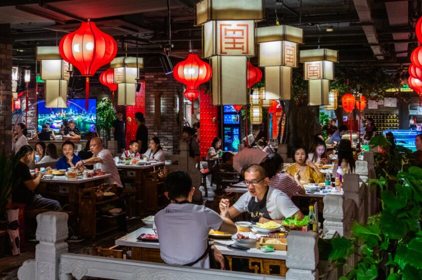 青銅峽開(kāi)火鍋加盟店有哪些地方優(yōu)勢(shì)？