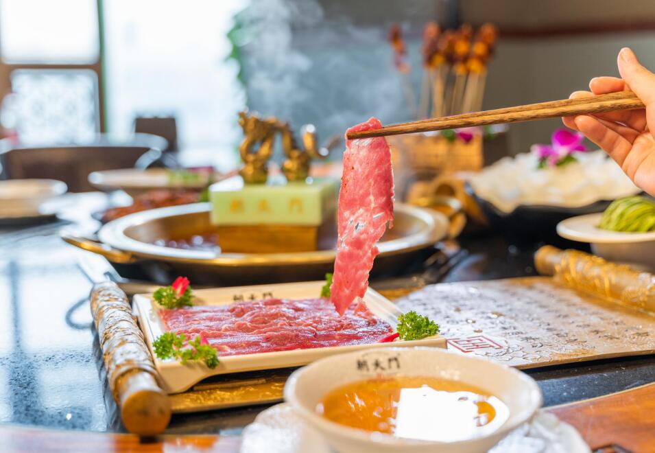為什么明星都愛開火鍋店？分析利潤后就明白了！