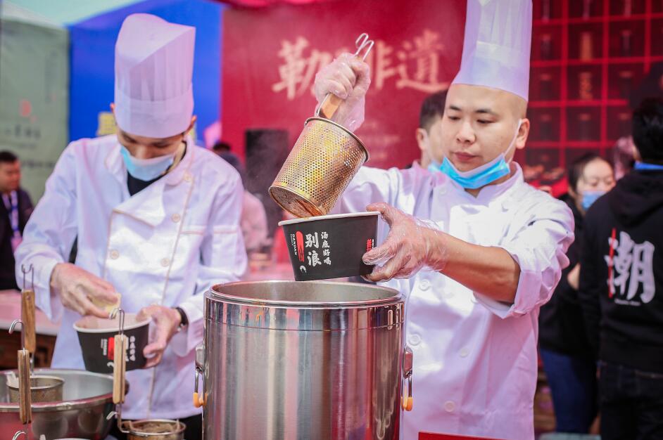 任丘開火鍋加盟店，請先做好這些調(diào)研工作！