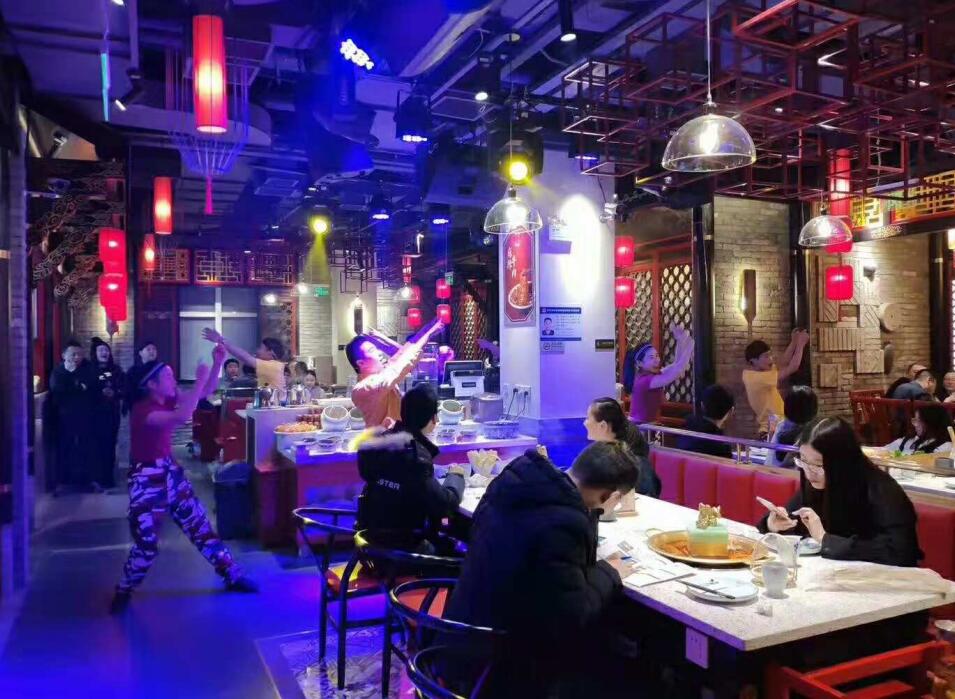 沈陽(yáng)開火鍋加盟店，如何提升品牌消費(fèi)熱度？