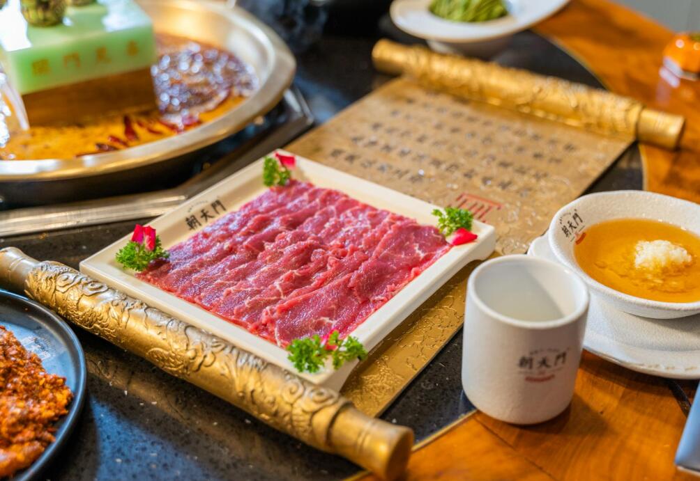 大連開(kāi)火鍋加盟店，應(yīng)該租賃哪種商鋪？