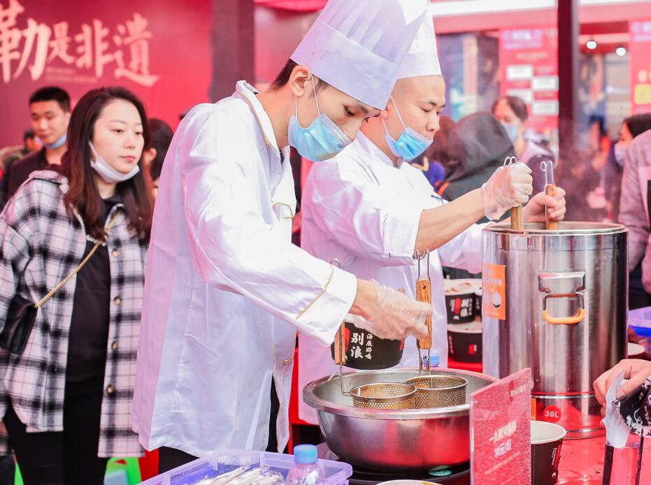 品牌小火鍋店加盟有哪些注意事項？