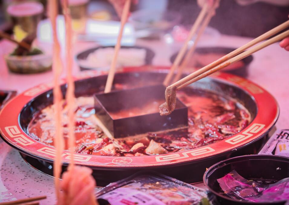 2021火鍋行業(yè)分析：六大數(shù)據(jù)帶你洞悉市場發(fā)展！
