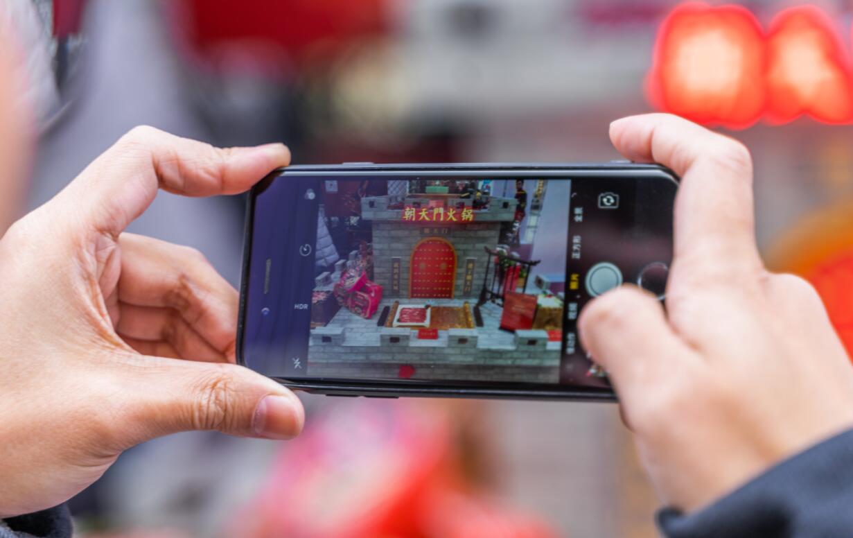 朋友圈要怎么發(fā)，火鍋店老板才能吸引客戶？