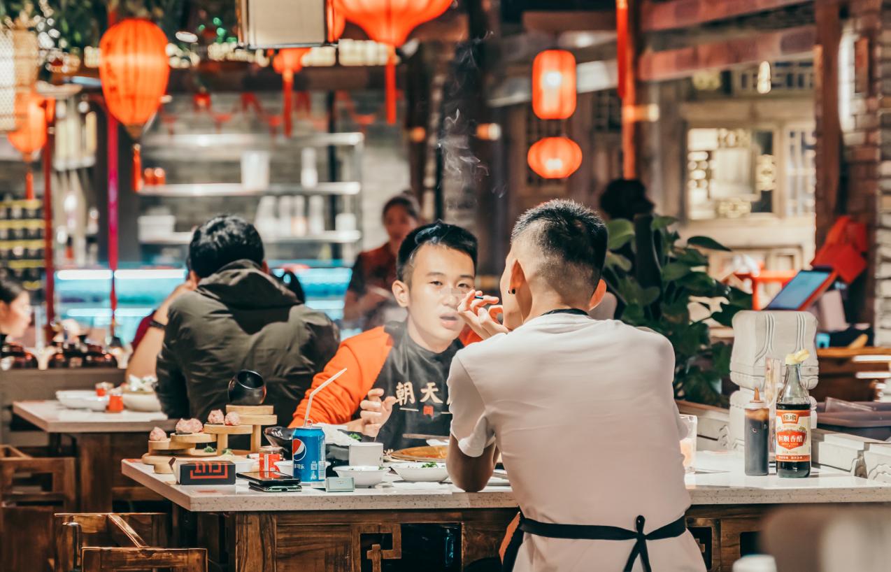 美蛙魚頭火鍋很火，背后的邏輯是什么？