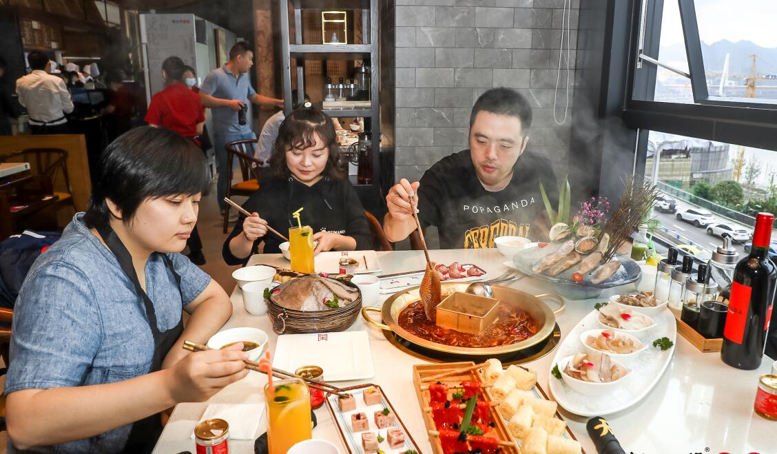 三線城市開(kāi)店做餐飲，到底有多難？