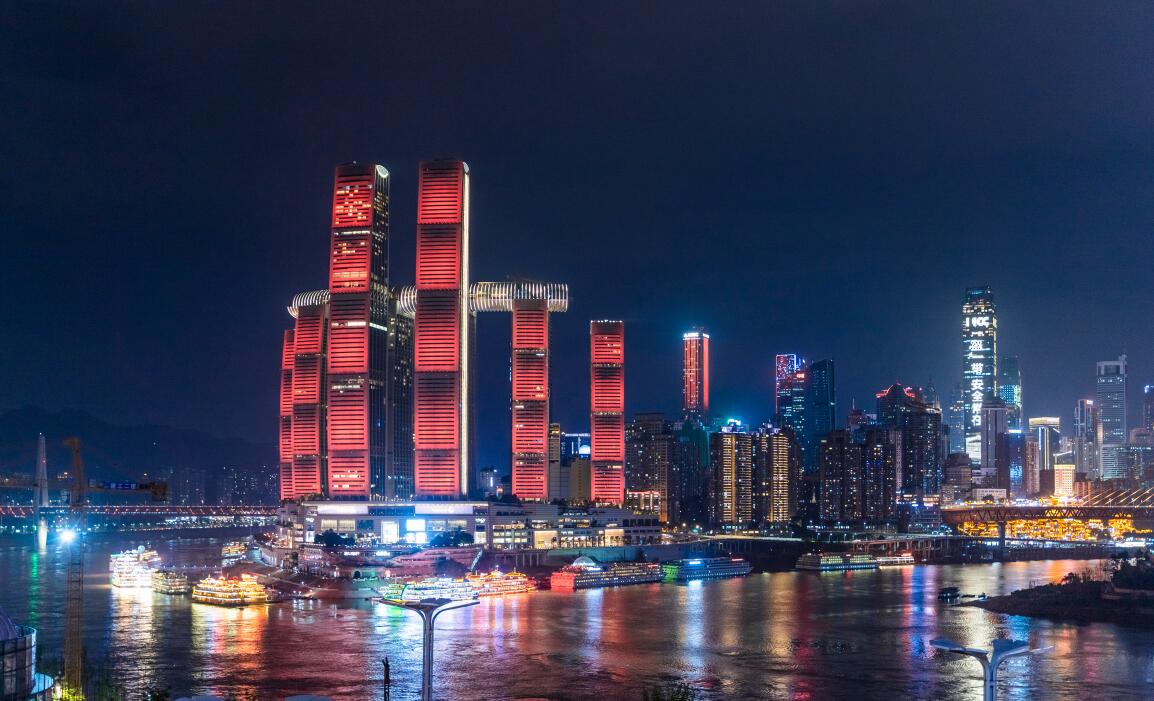 被朋友圈贊爆的朝天門(mén)旅游攻略！風(fēng)景奇幻重慶火鍋超贊！