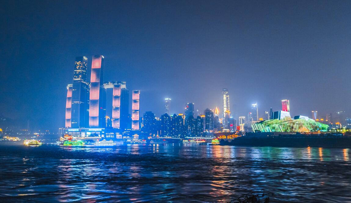 萬(wàn)盛奧陶紀(jì)旅游攻略，456月來(lái)第一天空懸廊，不虛此行！