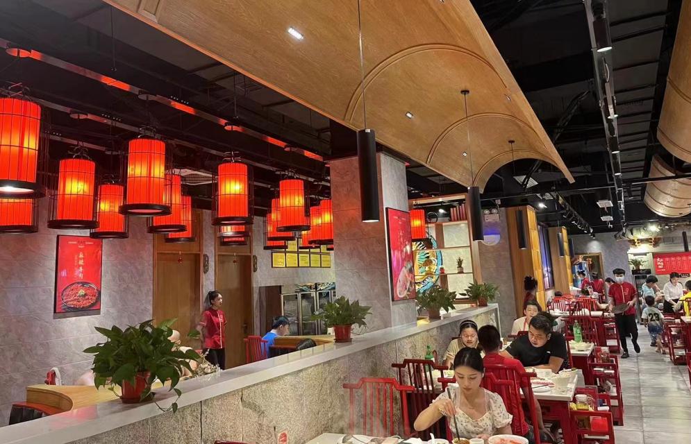 開火鍋店，選擇火鍋加盟怎么樣？究竟值不值得？
