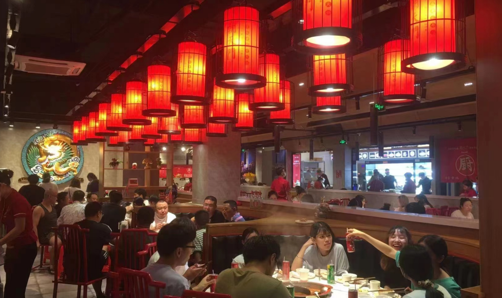 火鍋店燈光設(shè)計，打造氛圍感，提升進(jìn)店率，老板必看！
