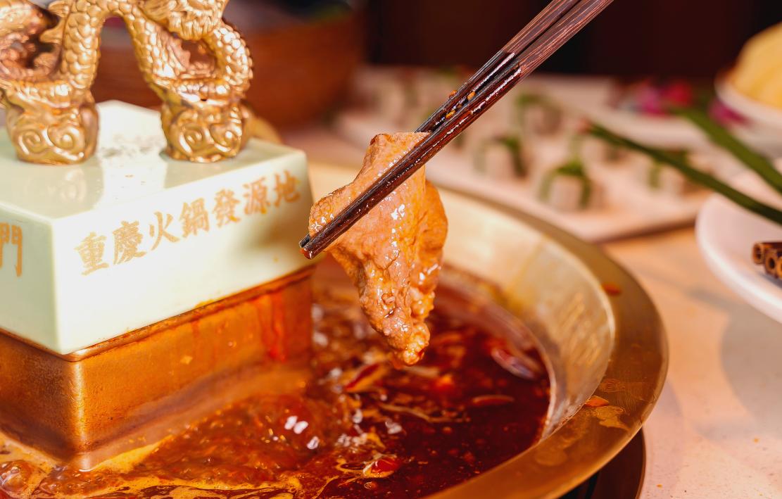 來重慶，火鍋好吃？還是串串好吃？